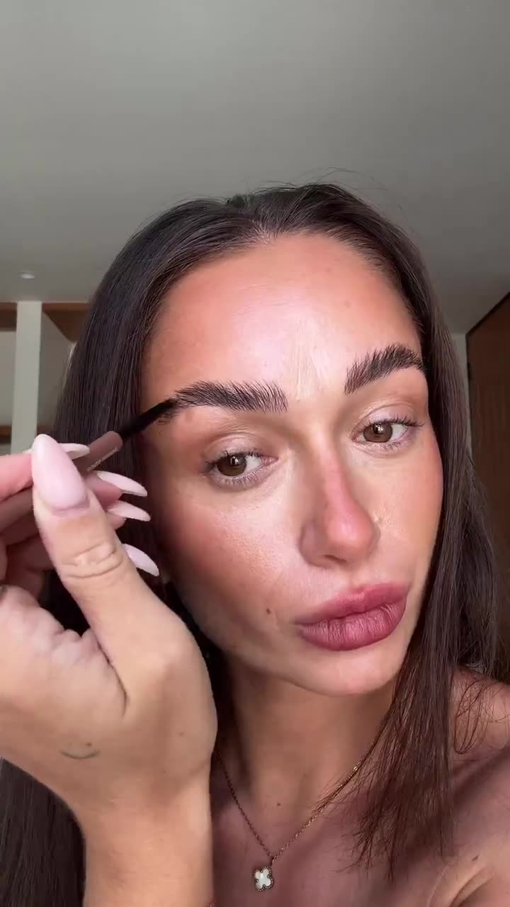 Fluffi Beauty UGC video, product demo