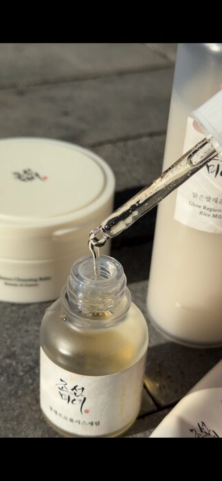 Beauty of Joseon serum dropper